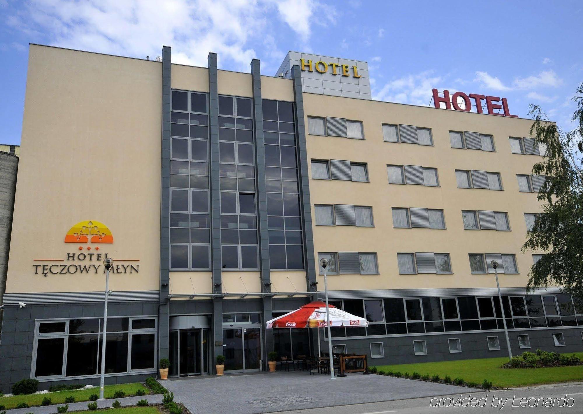 Hotel Teczowy Mlyn Kielce Exterior foto